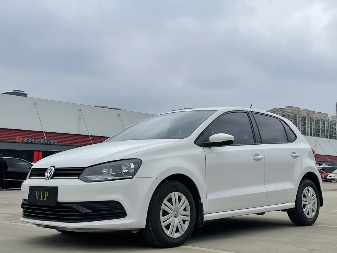 Volkswagen Polo  из Китая