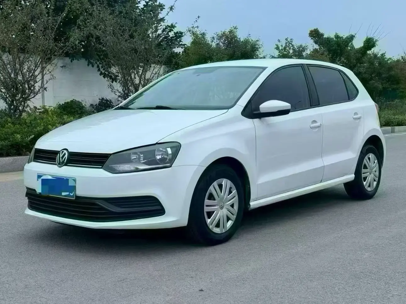 Volkswagen Polo  из Китая