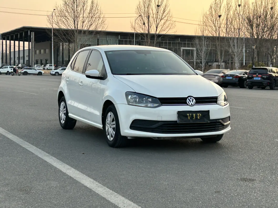 Volkswagen Polo  из Китая