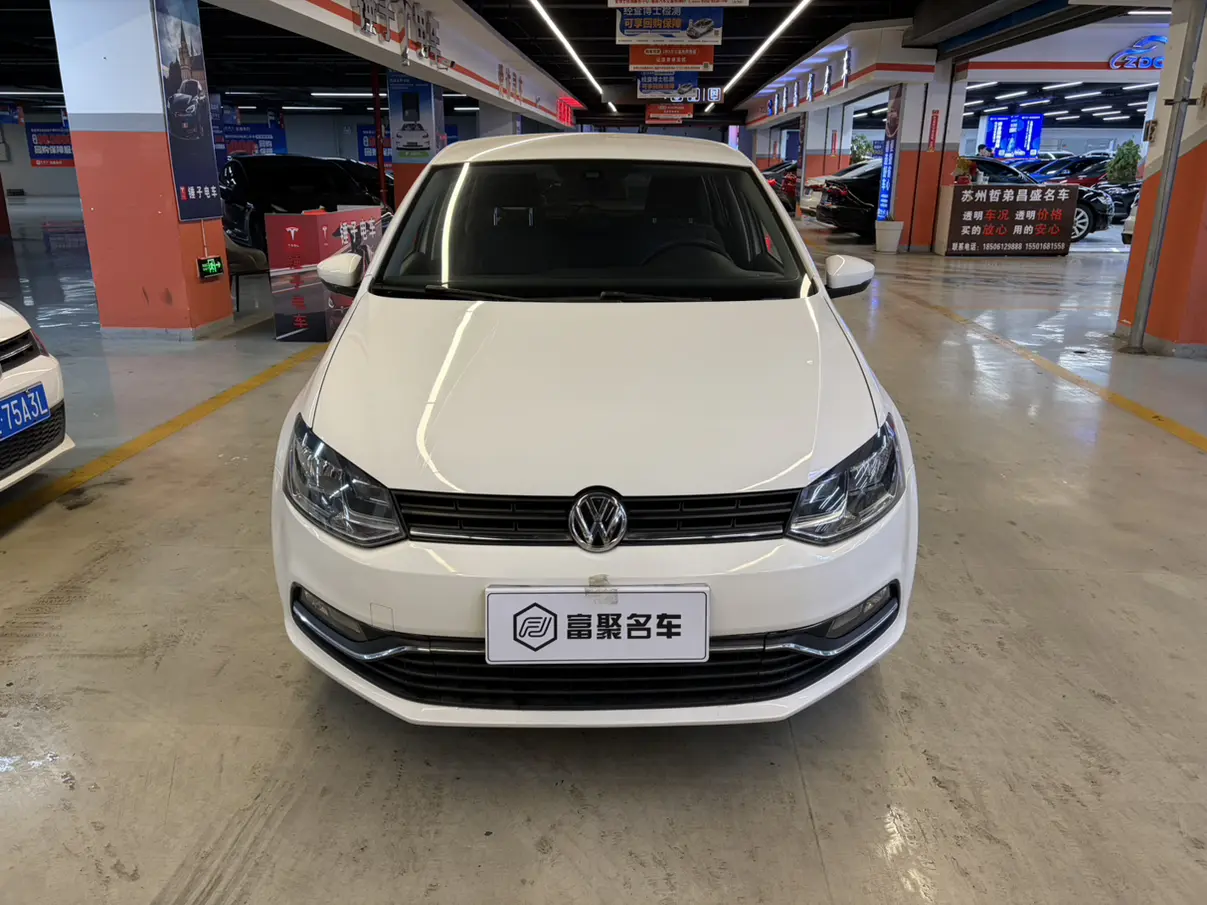 Volkswagen Polo  из Китая