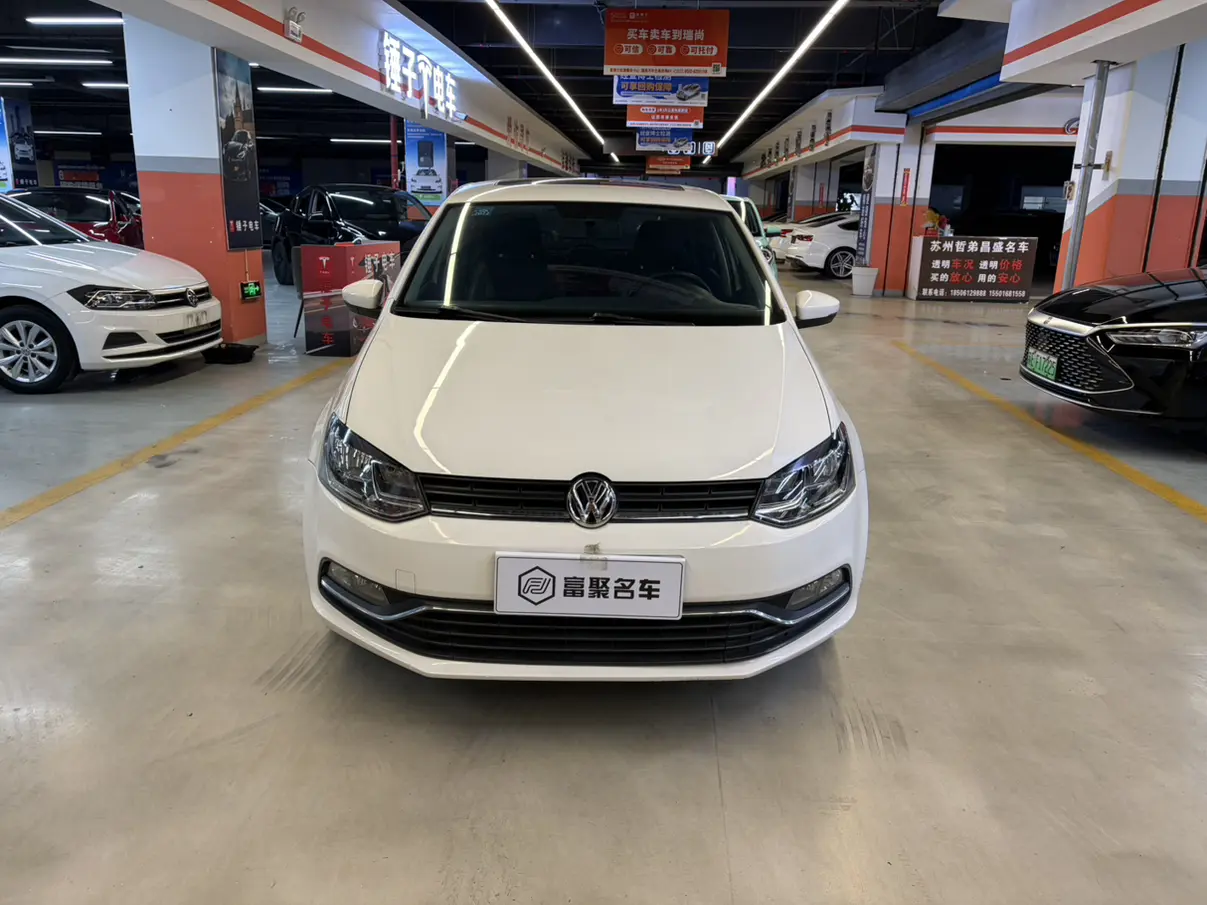 Volkswagen Polo  из Китая