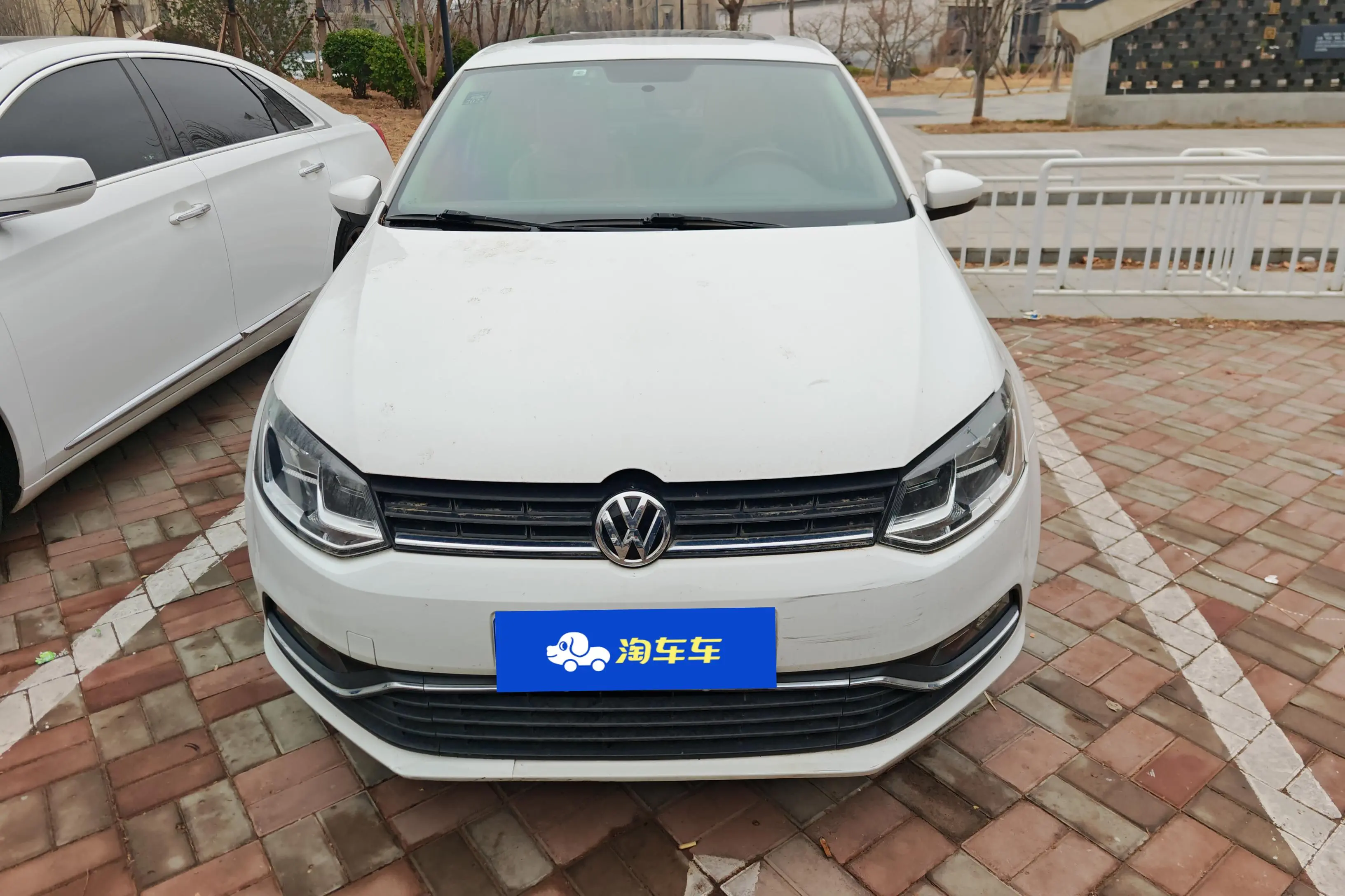 Volkswagen Polo  из Китая
