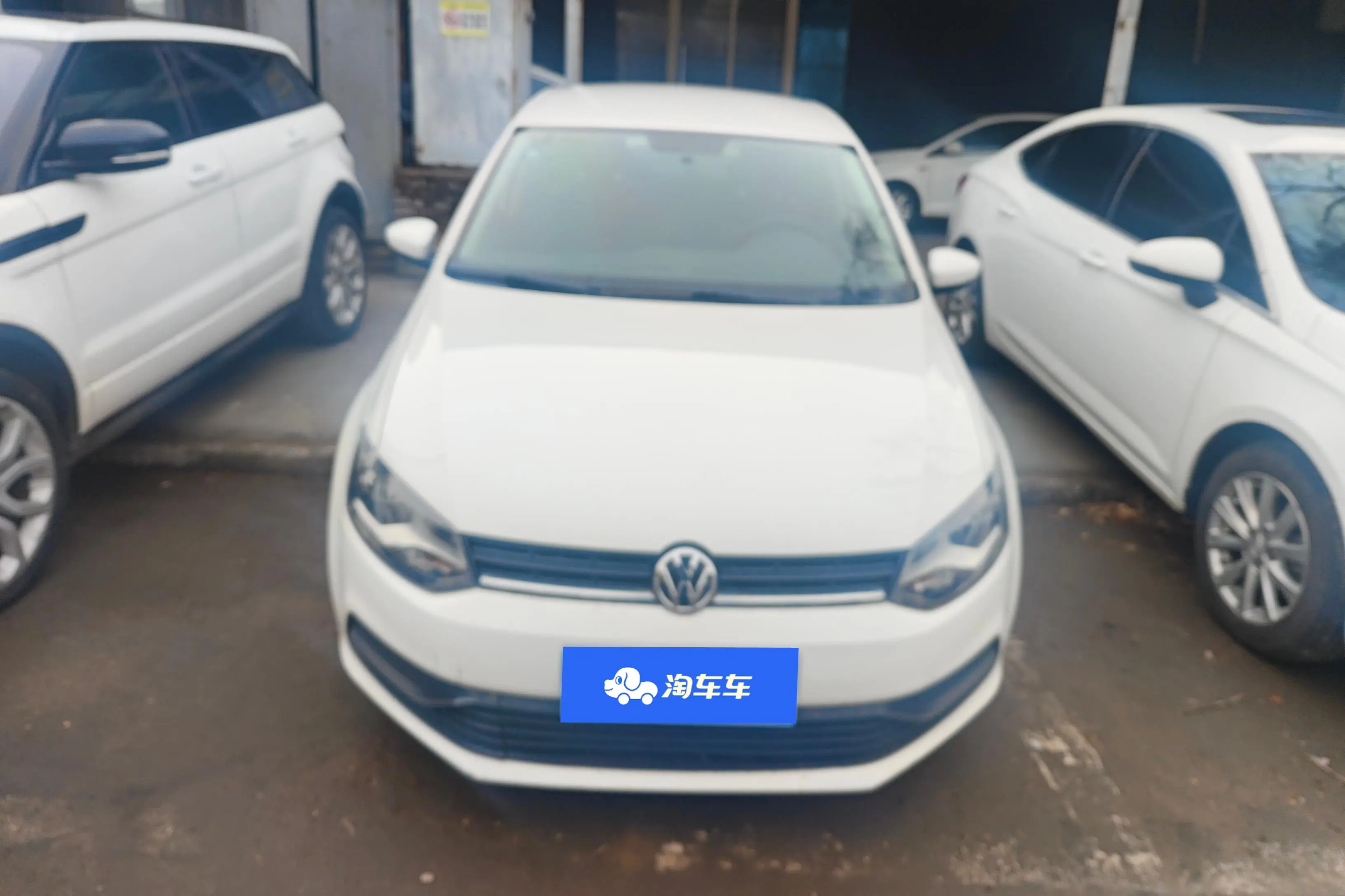 Volkswagen Polo  из Китая