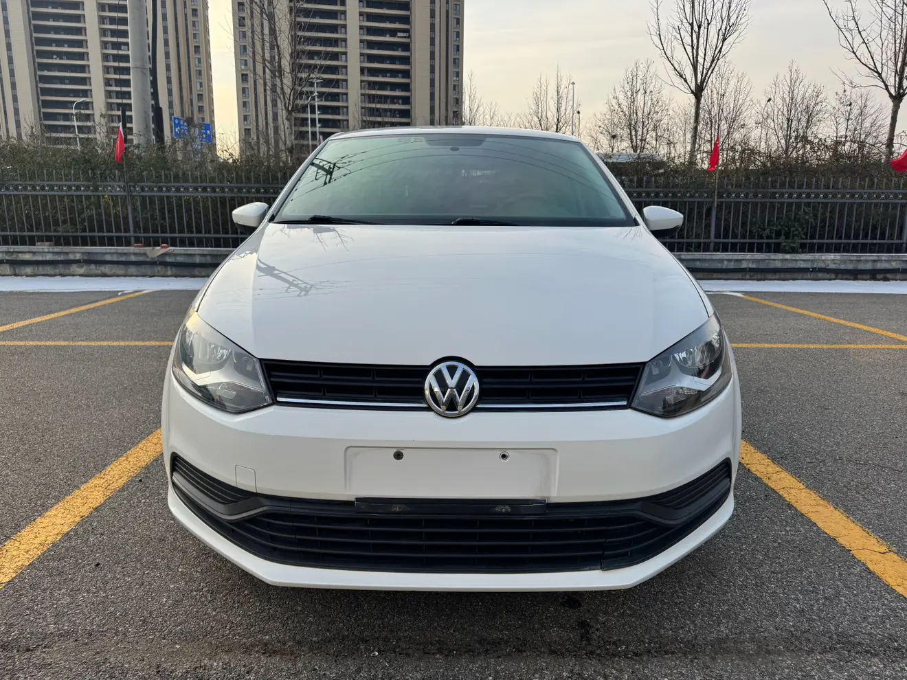 Volkswagen Polo  из Китая