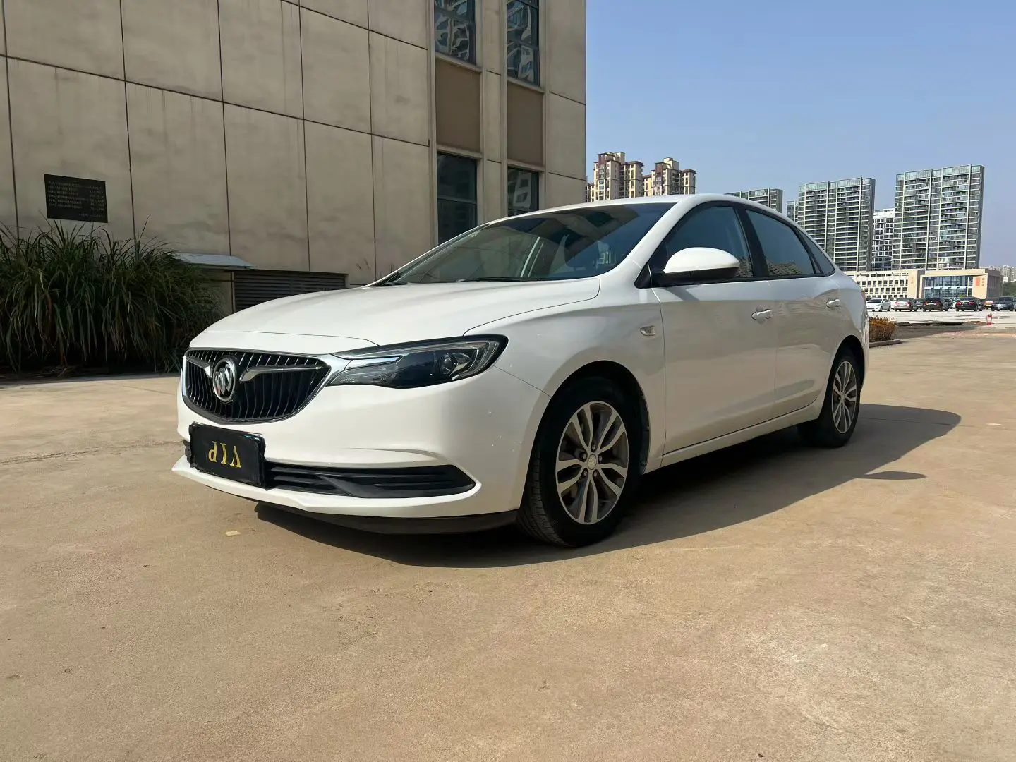 Buick Yinglang