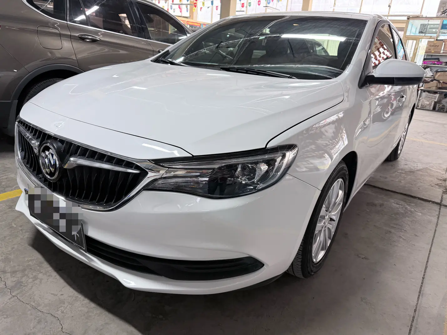 Buick Yinglang