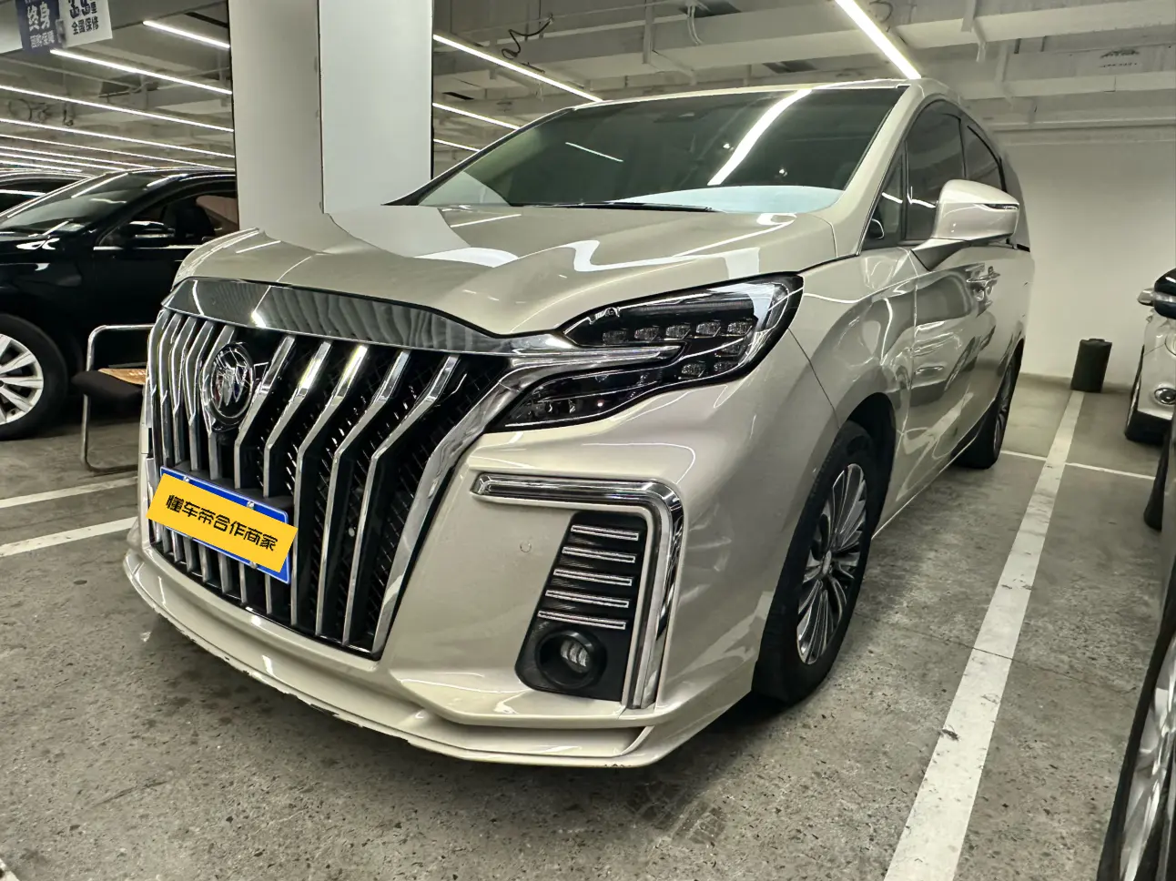 Buick GL8