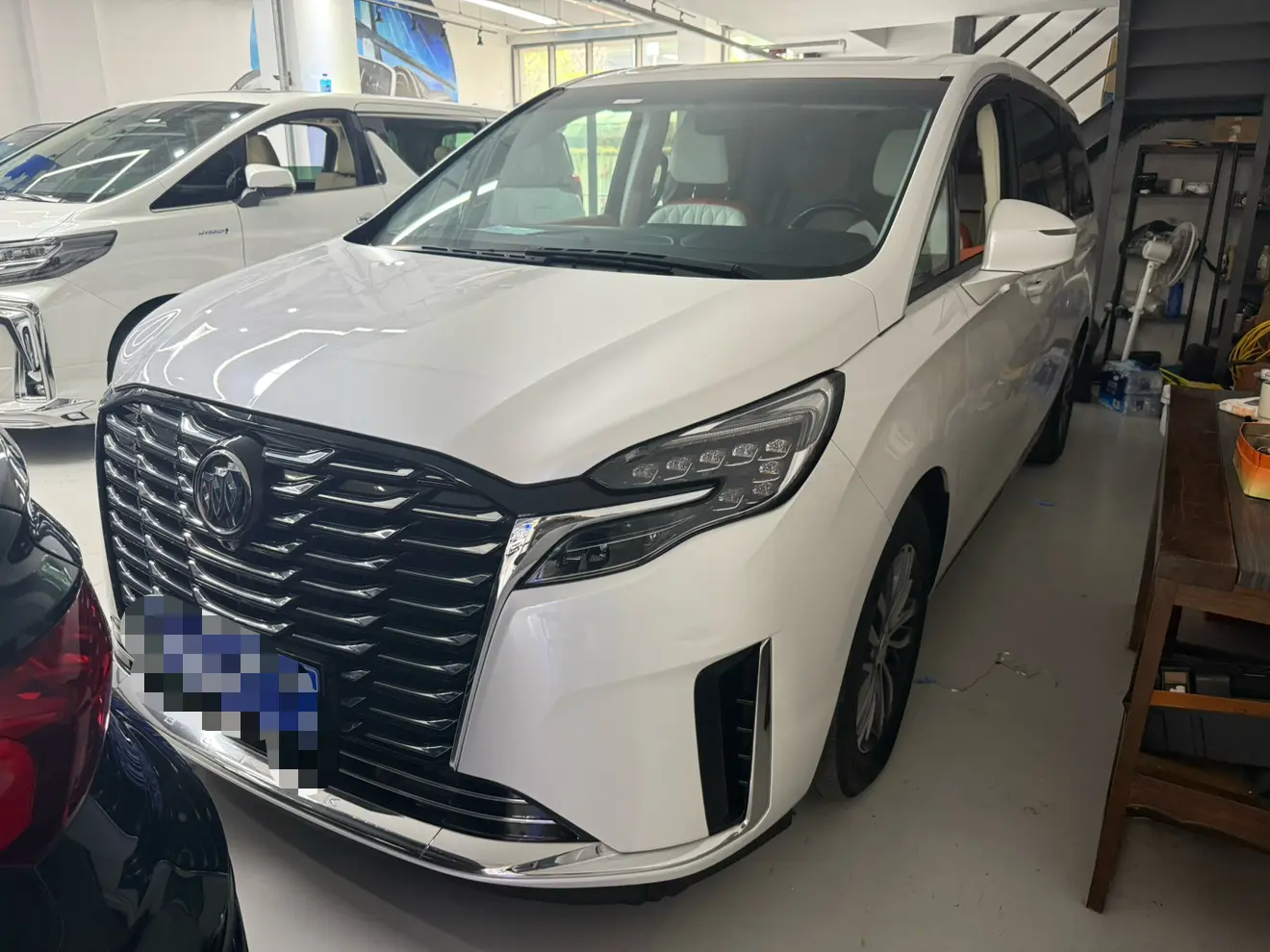 Buick GL8