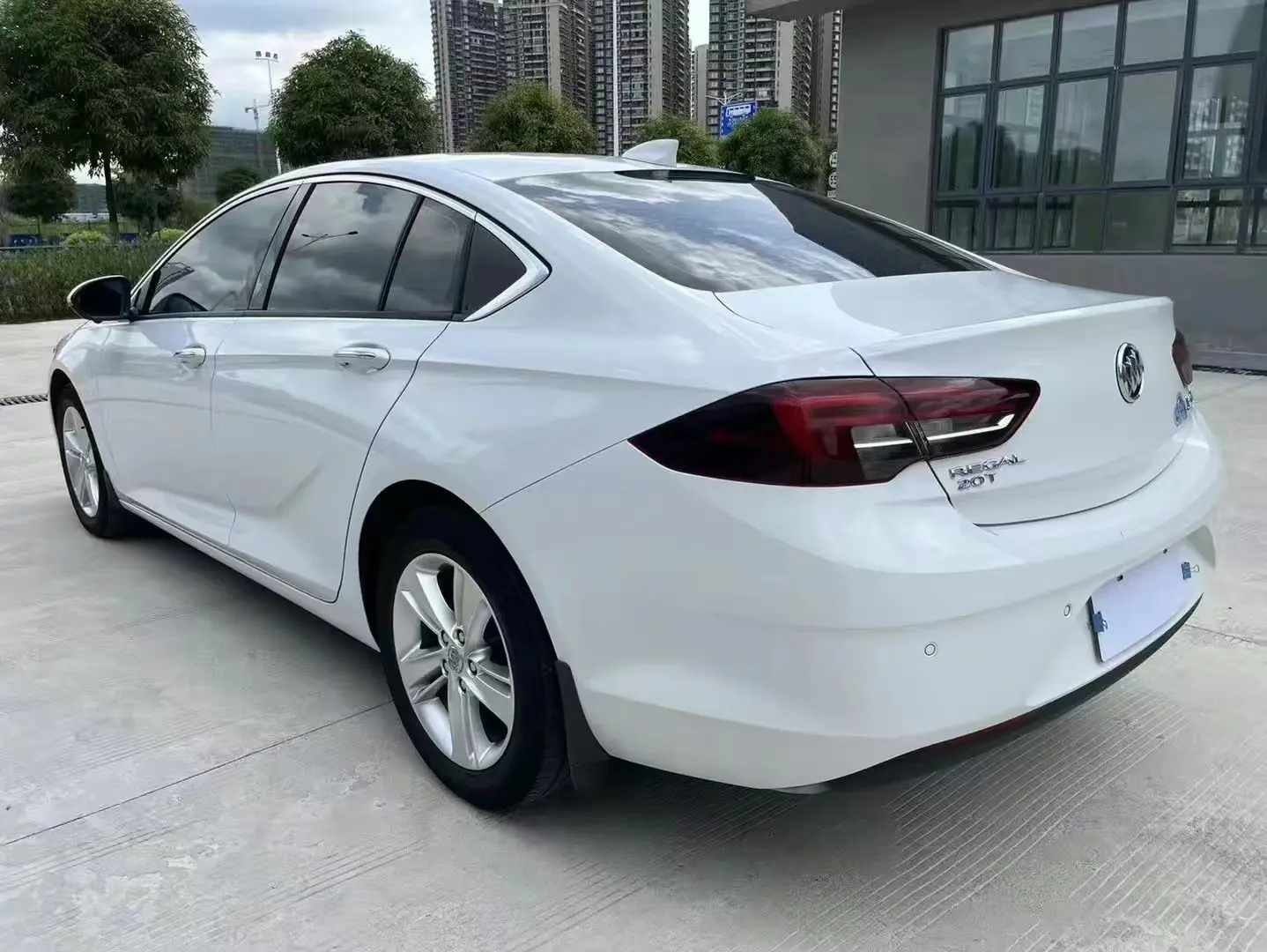 Buick Majesty