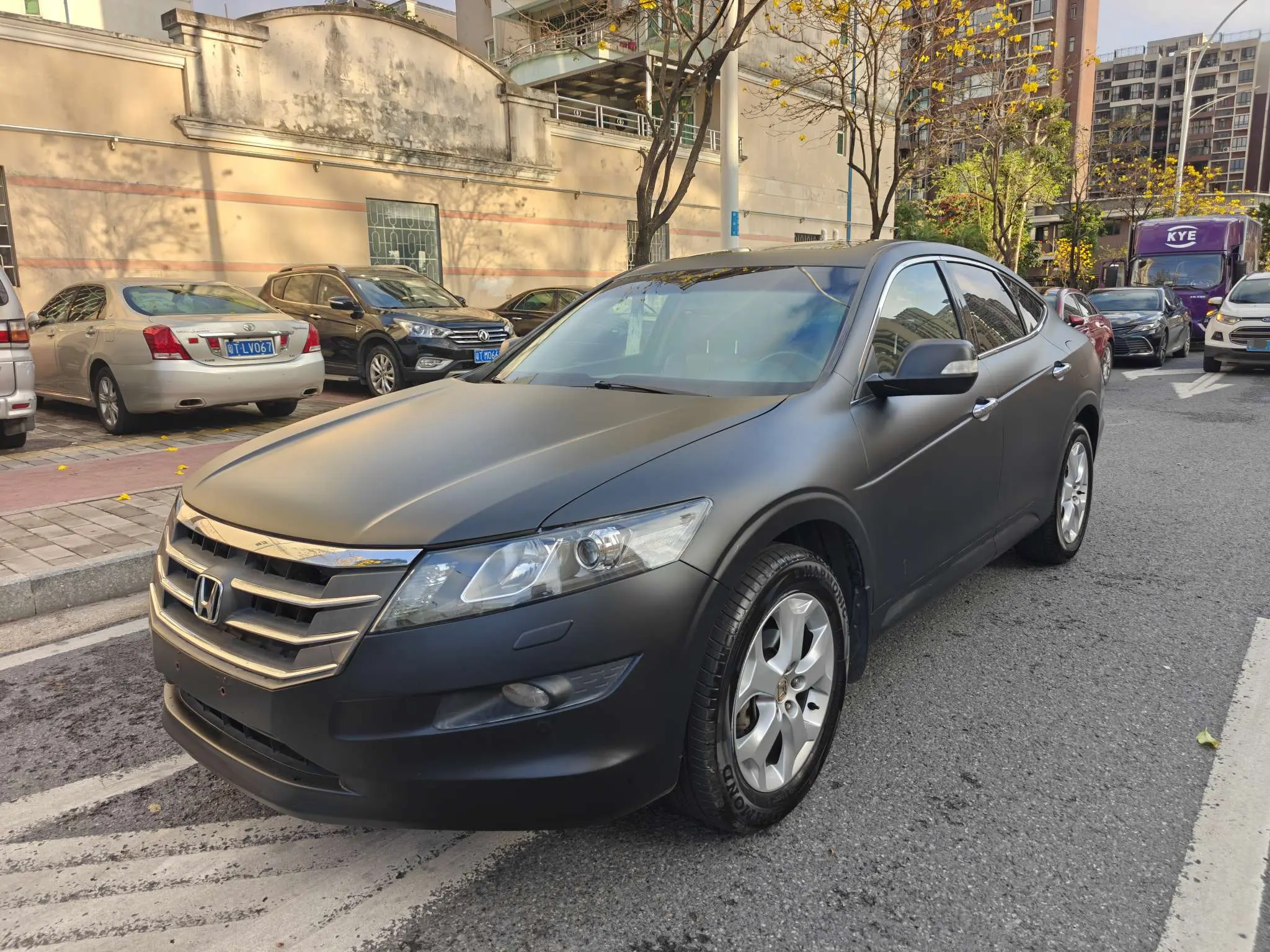 Honda Songs and poems  из Китая