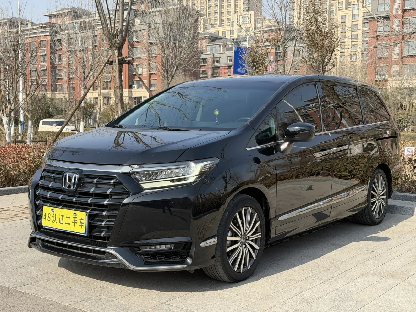 Honda Elysion (Alison)  из Китая