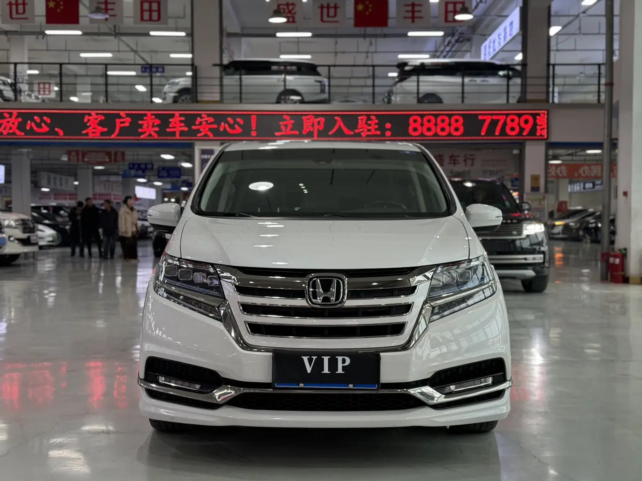 Honda Elysion (Alison)  из Китая