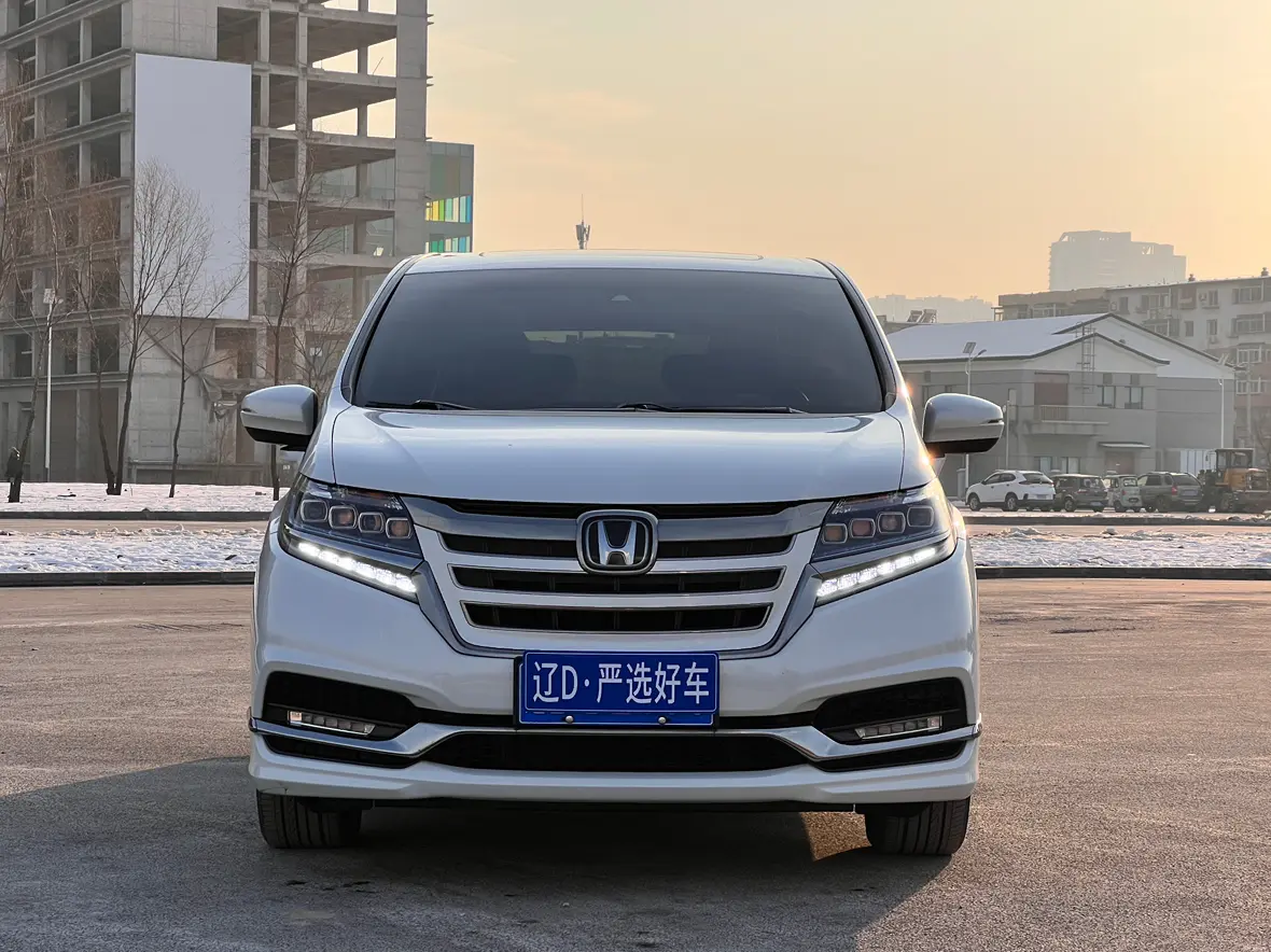 Honda Elysion (Alison)  из Китая