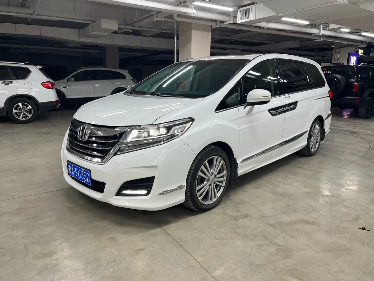 Honda Elysion (Alison)  из Китая