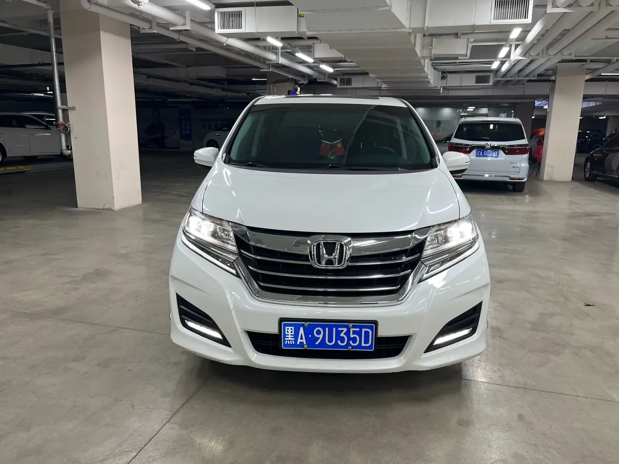 Honda Elysion (Alison)  из Китая