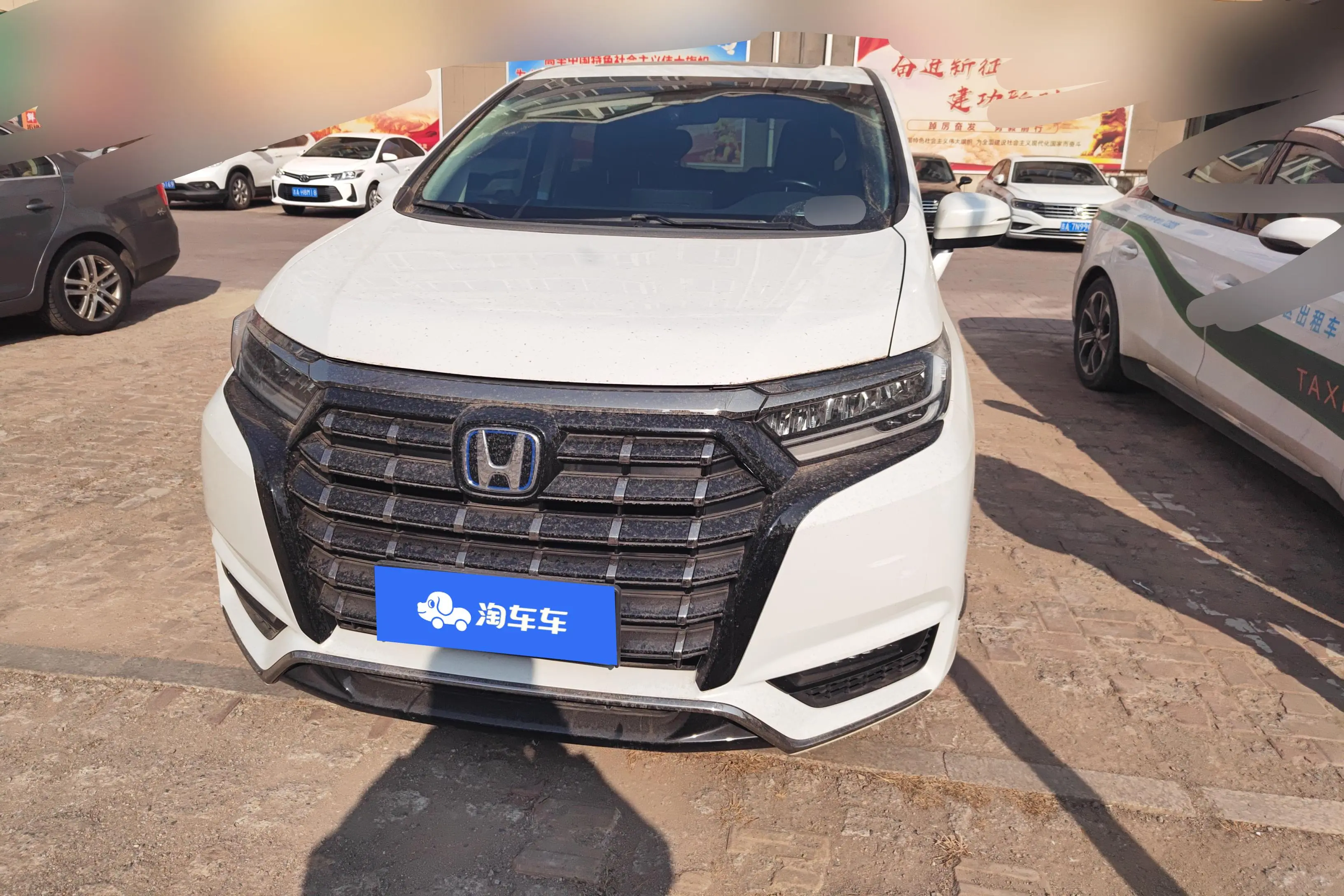 Honda Elysion (Alison)  из Китая