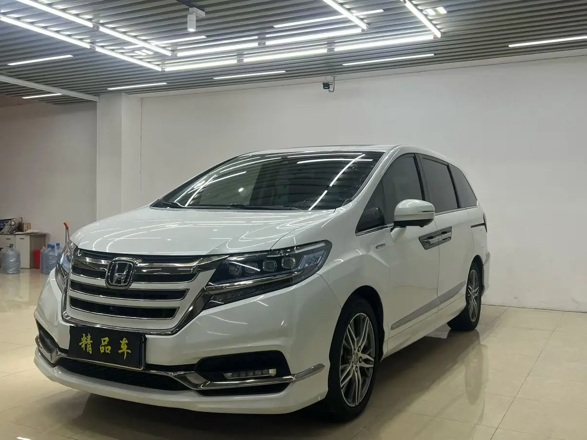 Honda Elysion (Alison)  из Китая