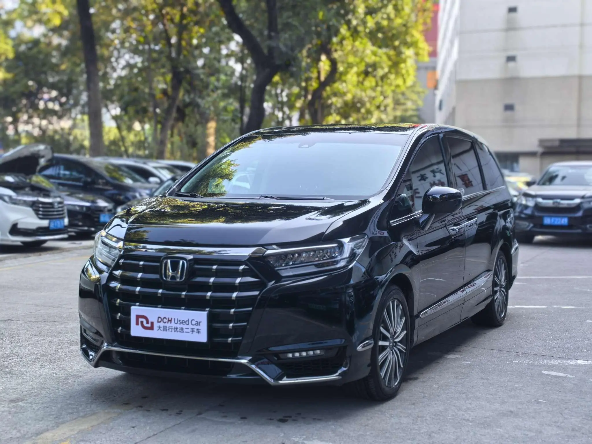 Honda Elysion (Alison)  из Китая