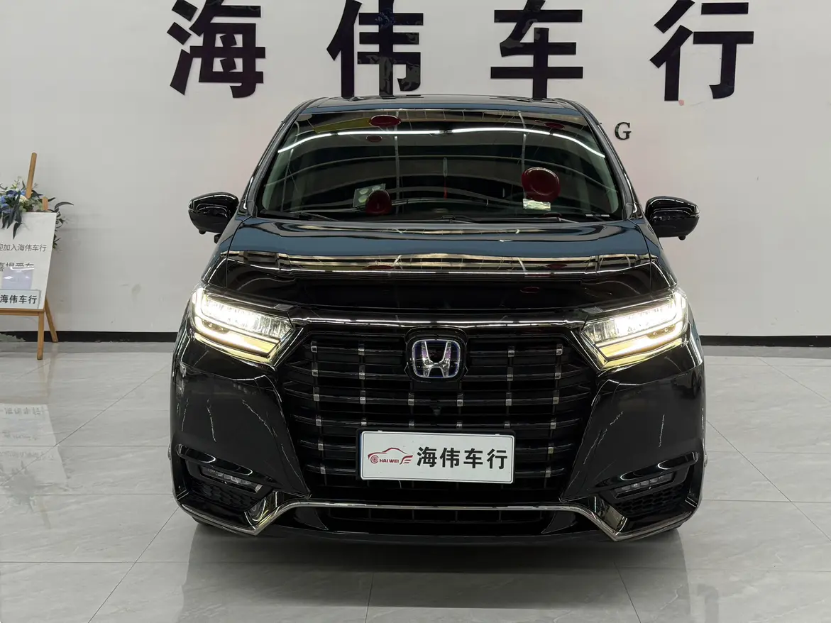 Honda Elysion (Alison)  из Китая