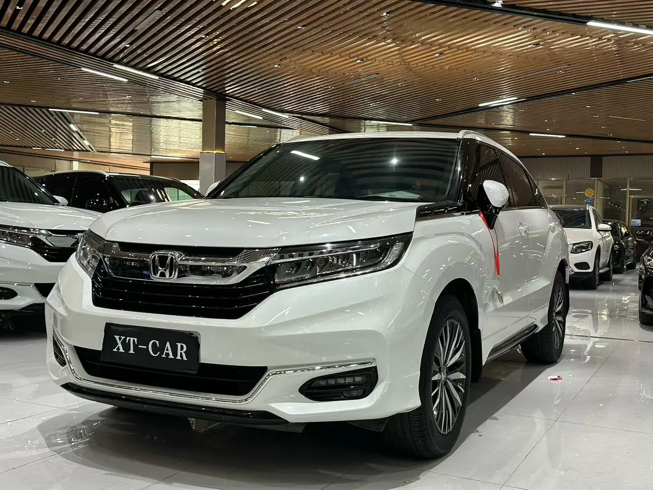 Honda Avancier (Crown Road)  из Китая