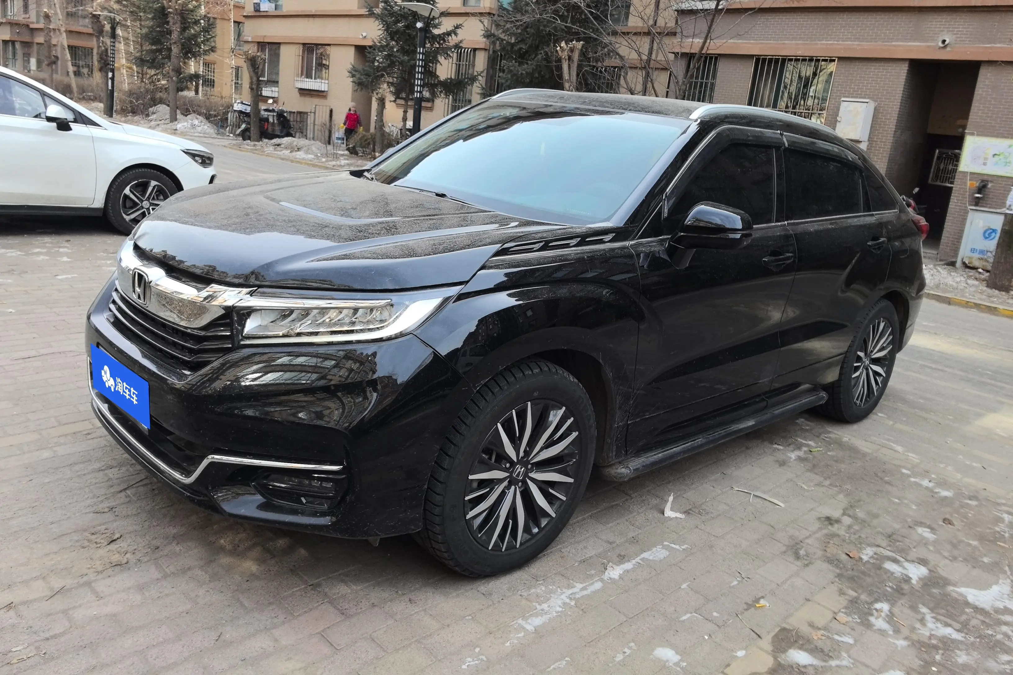 Honda Avancier (Crown Road)  из Китая