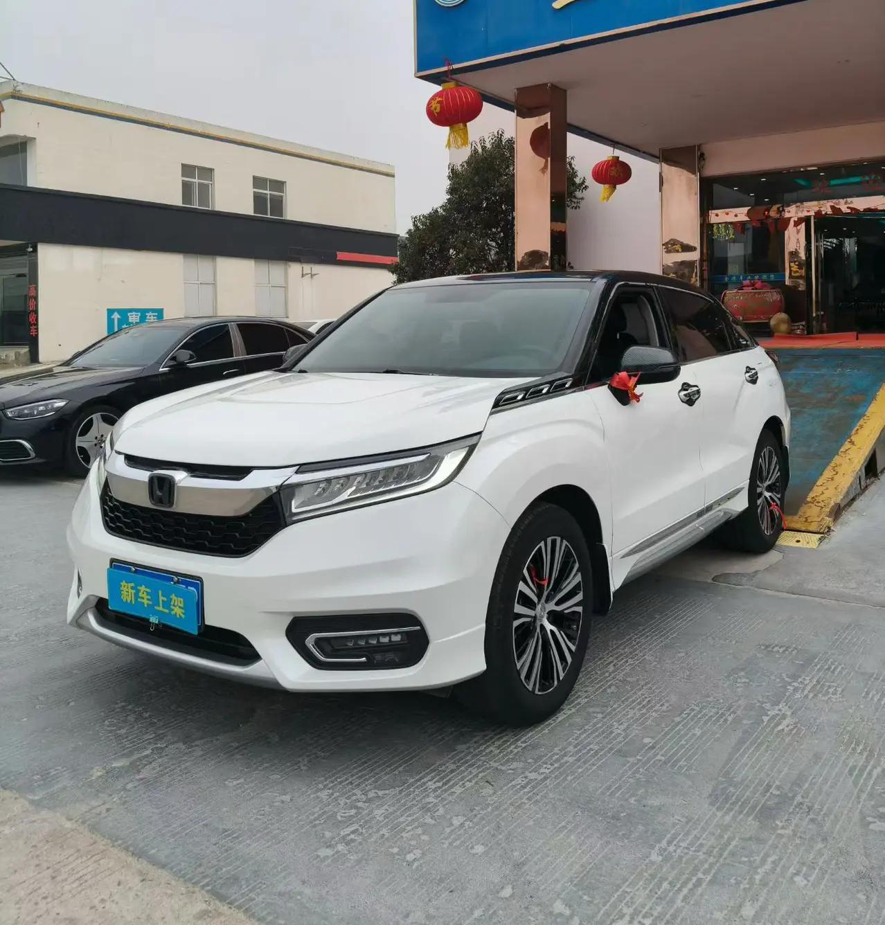 Honda Avancier (Crown Road)  из Китая