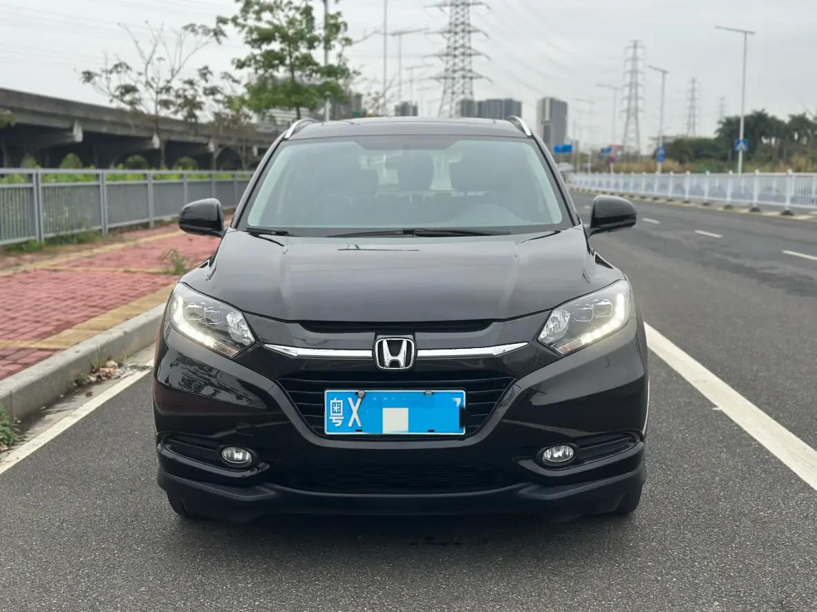 Honda Vezel (Binzhi)  из Китая