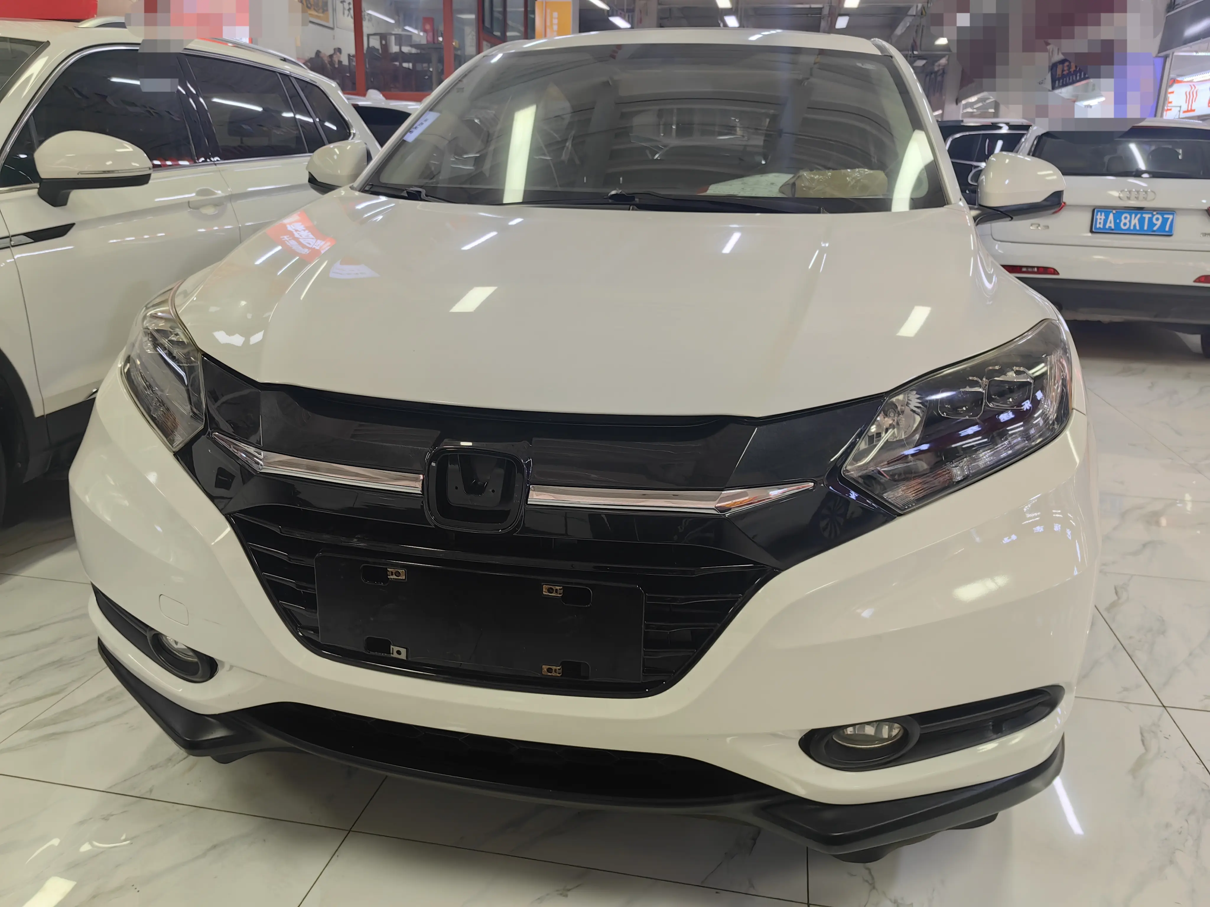 Honda Vezel (Binzhi)  из Китая