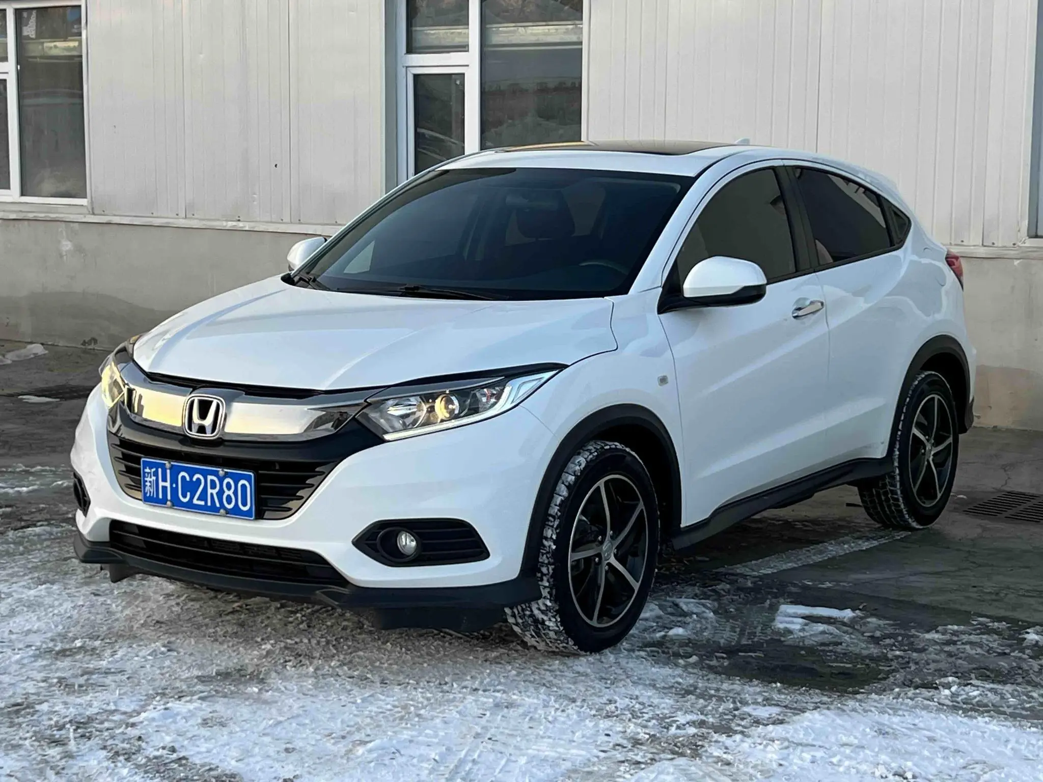 Honda Vezel (Binzhi)  из Китая