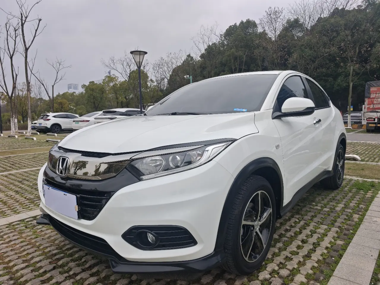 Honda Vezel (Binzhi)  из Китая
