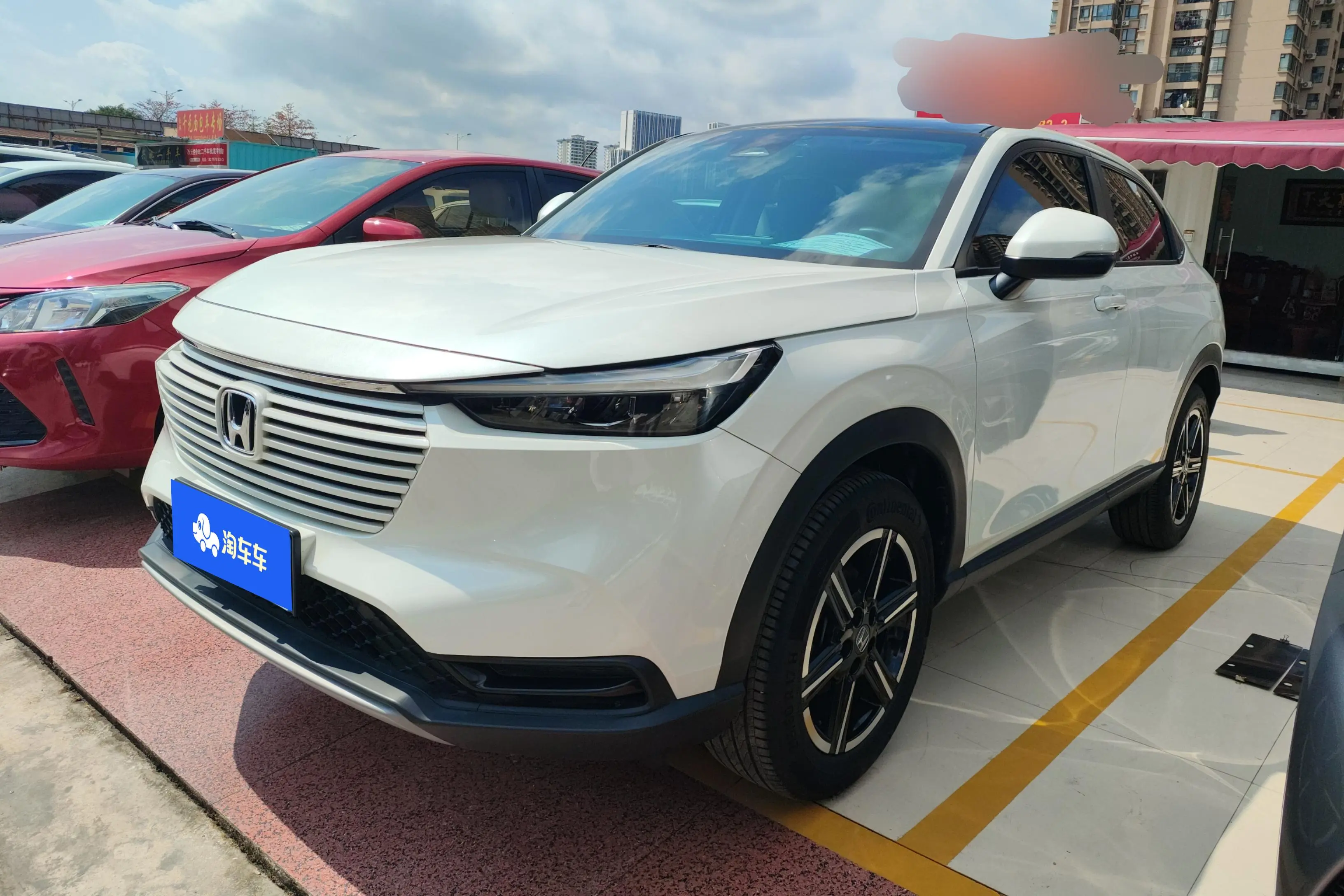 Honda Vezel (Binzhi)  из Китая