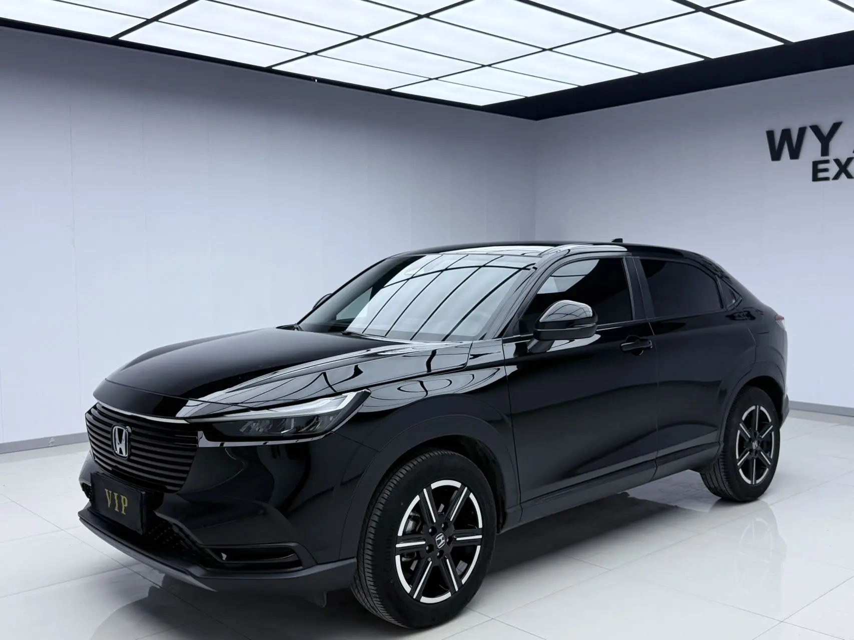 Honda Vezel (Binzhi)  из Китая