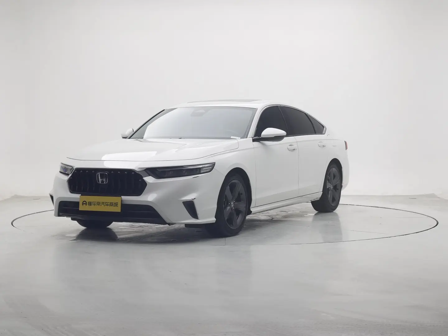 Honda Inspire (Yingshipai)  из Китая