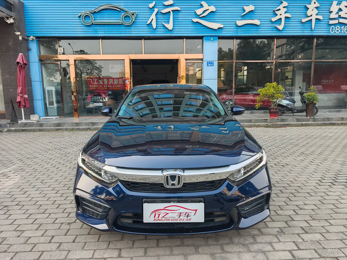 Honda Inspire (Yingshipai)  из Китая