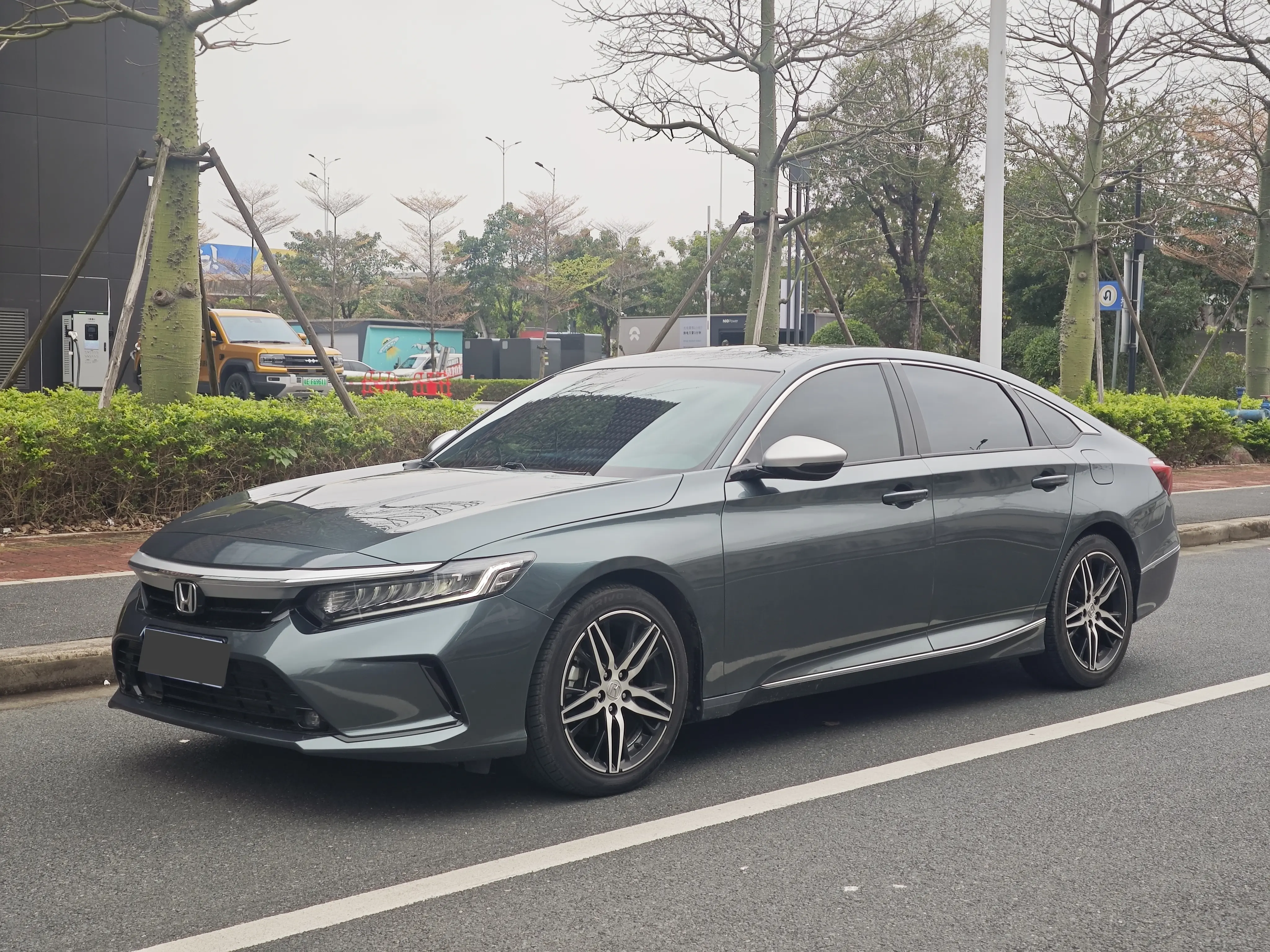 Honda Inspire (Yingshipai)  из Китая