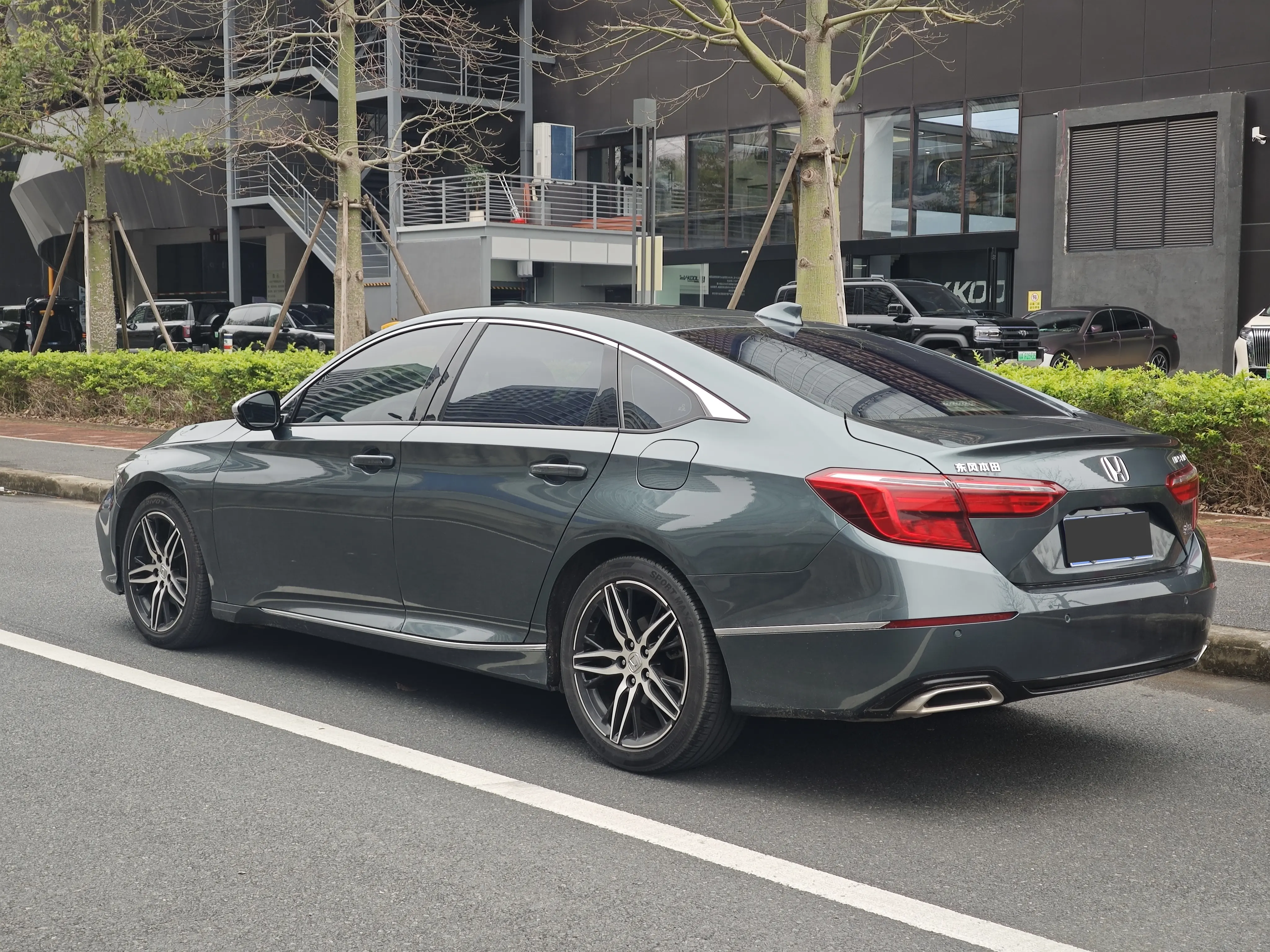 Honda Inspire (Yingshipai)  из Китая