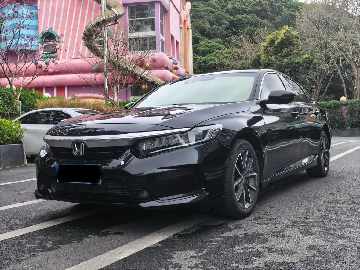 Honda Inspire (Yingshipai)  из Китая