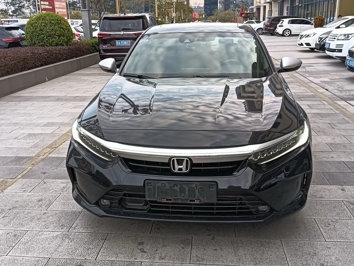 Honda Inspire (Yingshipai)  из Китая