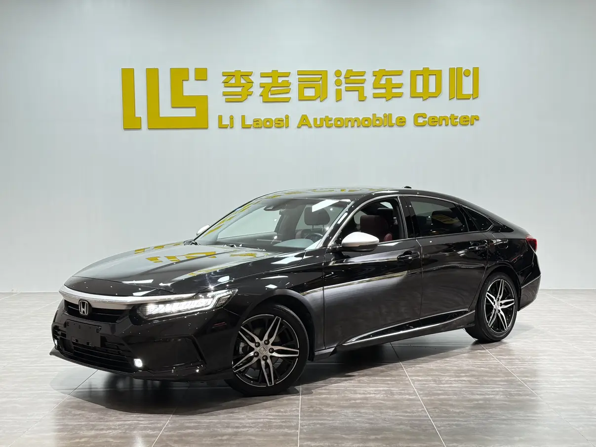 Honda Inspire (Yingshipai)  из Китая