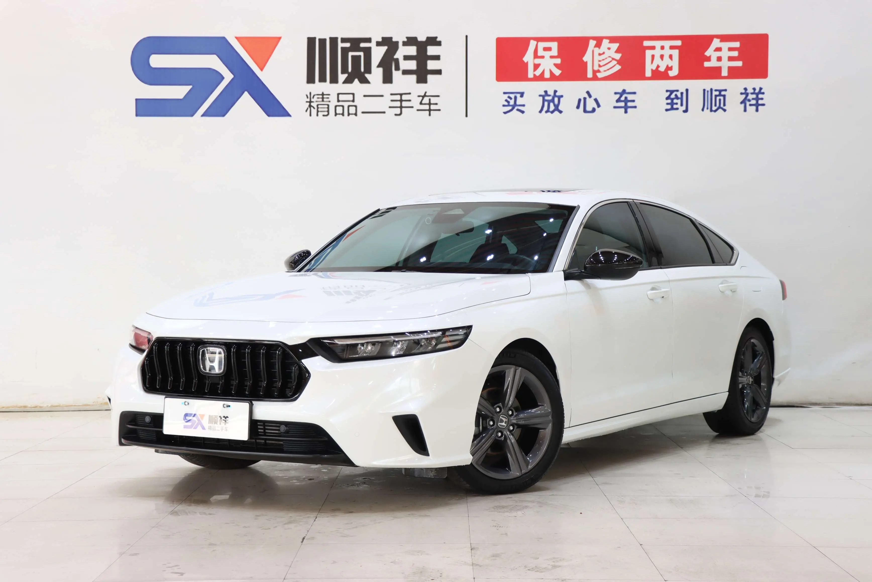 Honda Inspire (Yingshipai)  из Китая