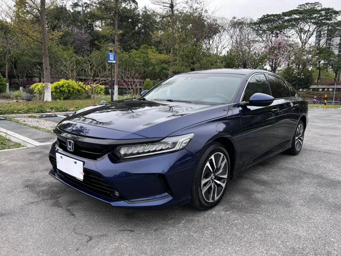 Honda Inspire (Yingshipai)  из Китая