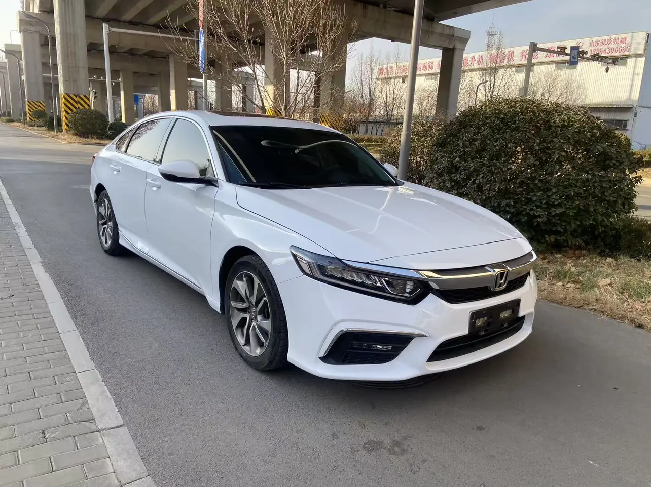 Honda Inspire (Yingshipai)  из Китая