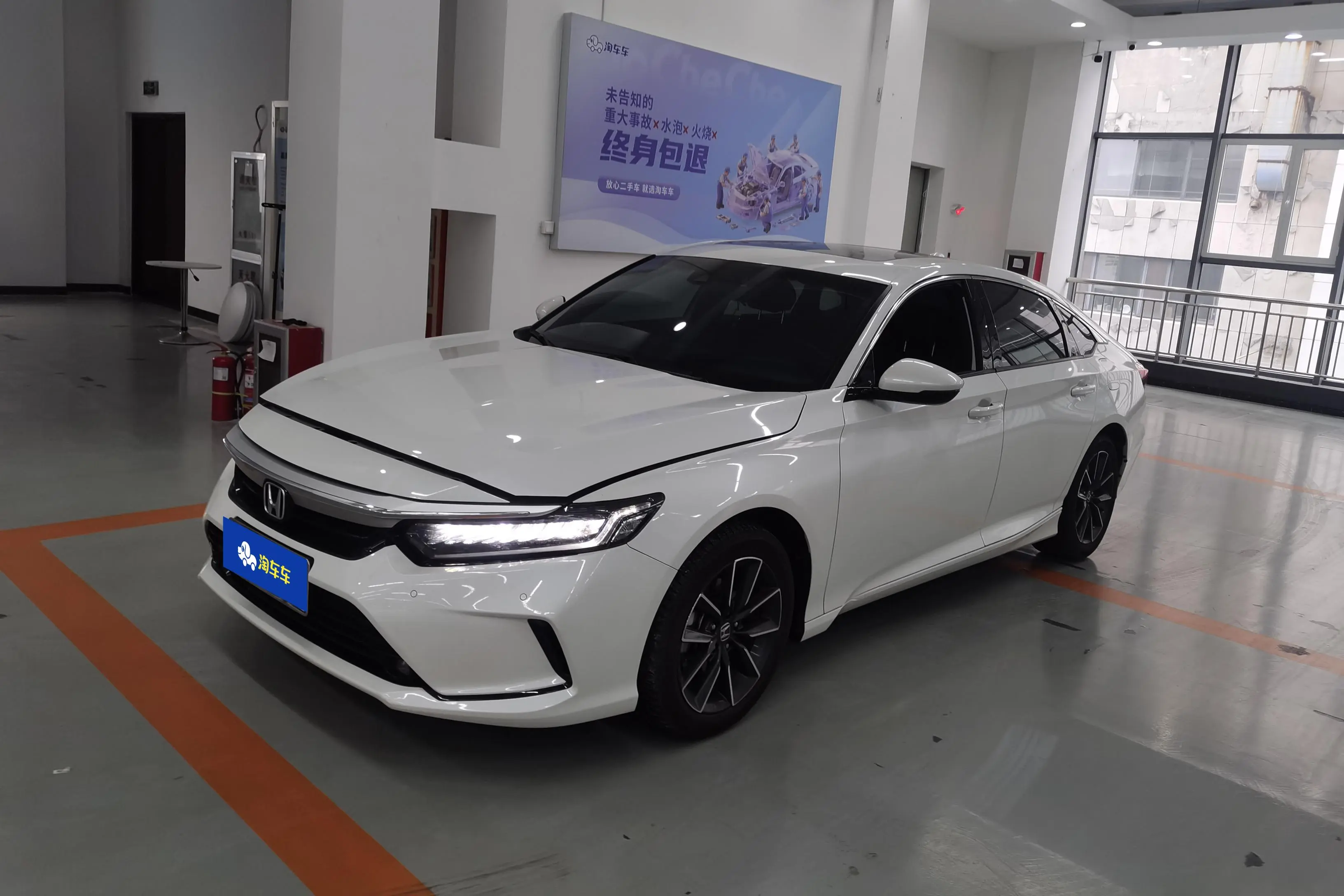 Honda Inspire (Yingshipai)  из Китая