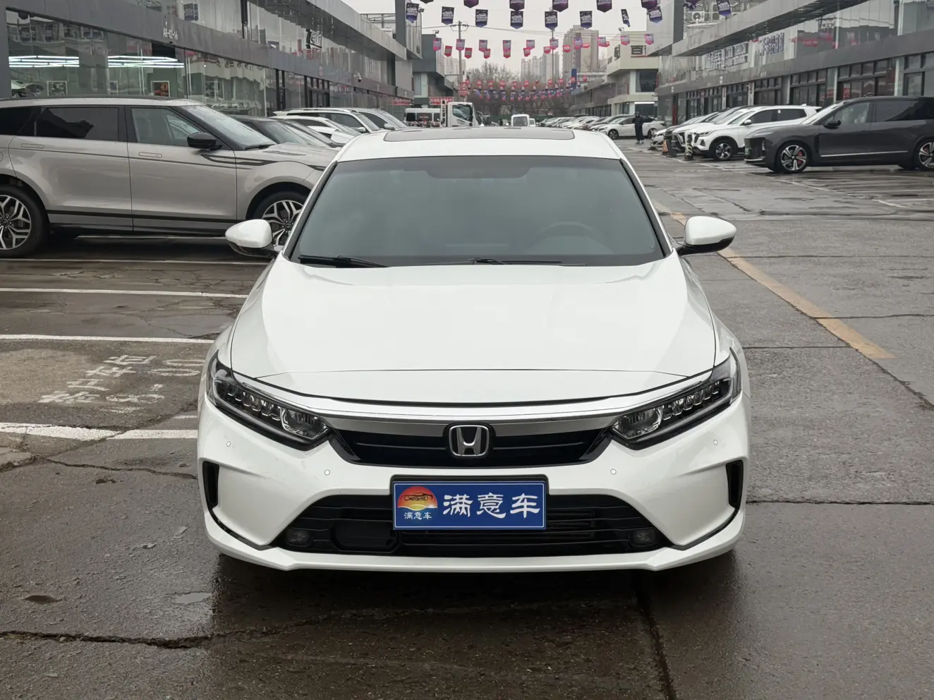 Honda Inspire (Yingshipai)  из Китая