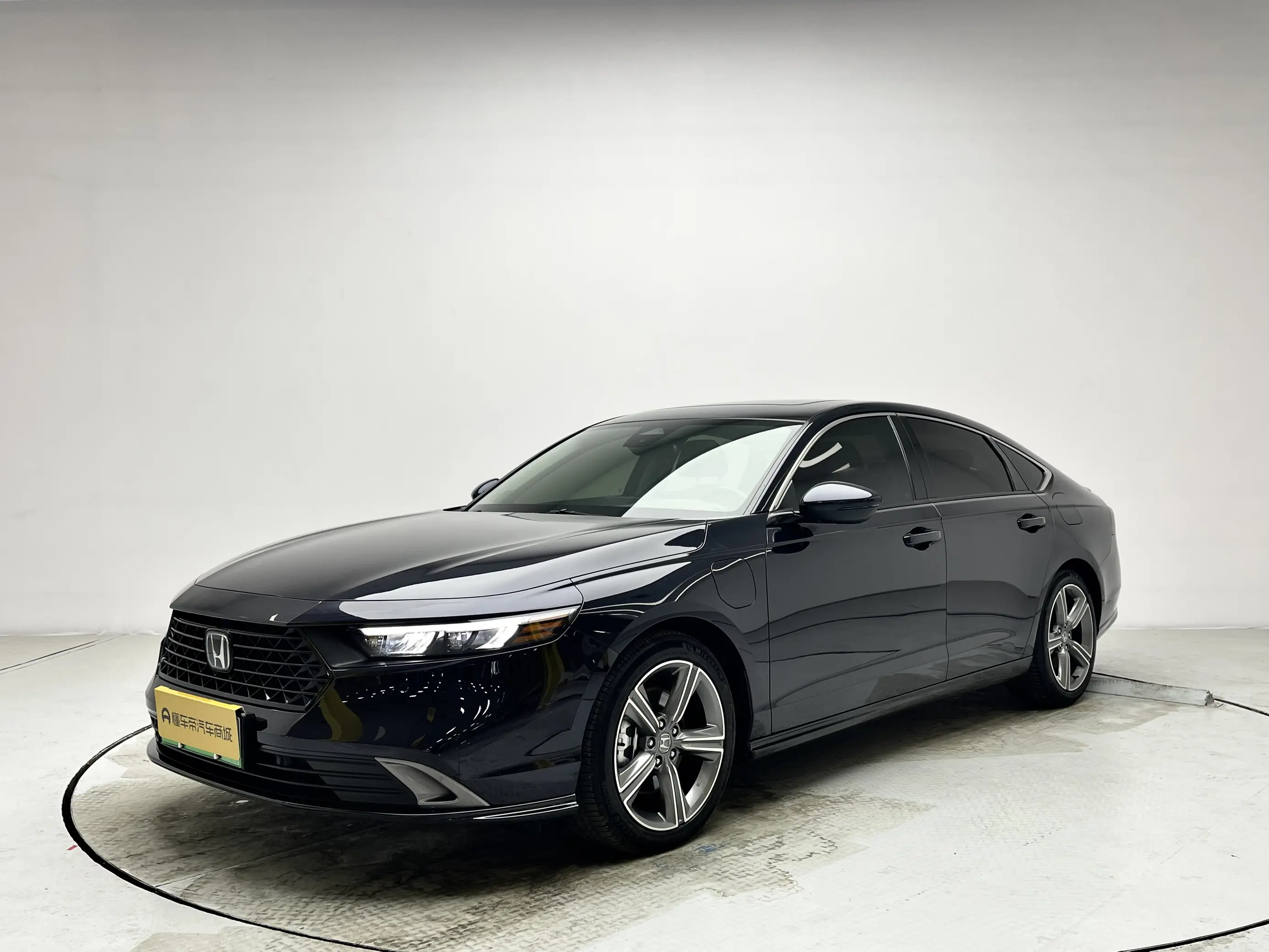 Honda Accord PHEV  из Китая