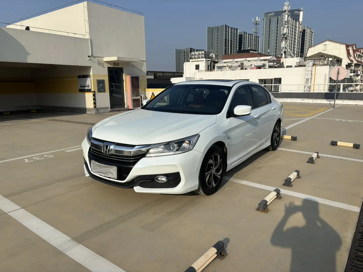 Honda Accord  из Китая