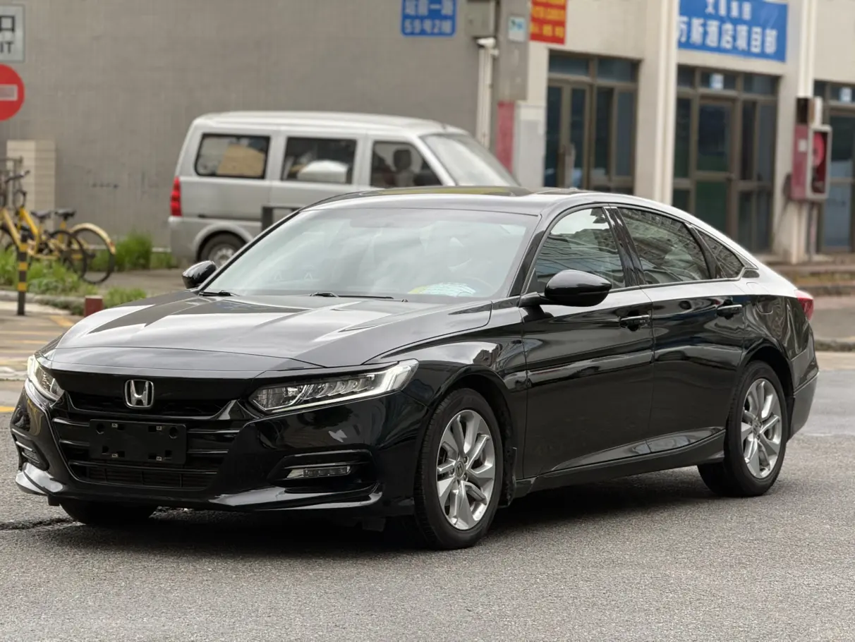 Honda Accord  из Китая
