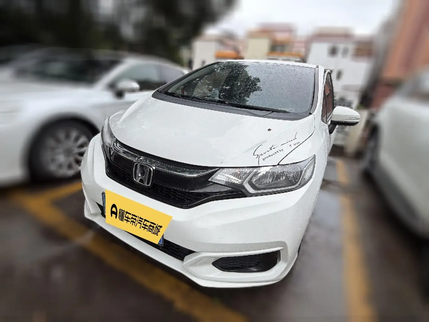 Honda Fit  из Китая