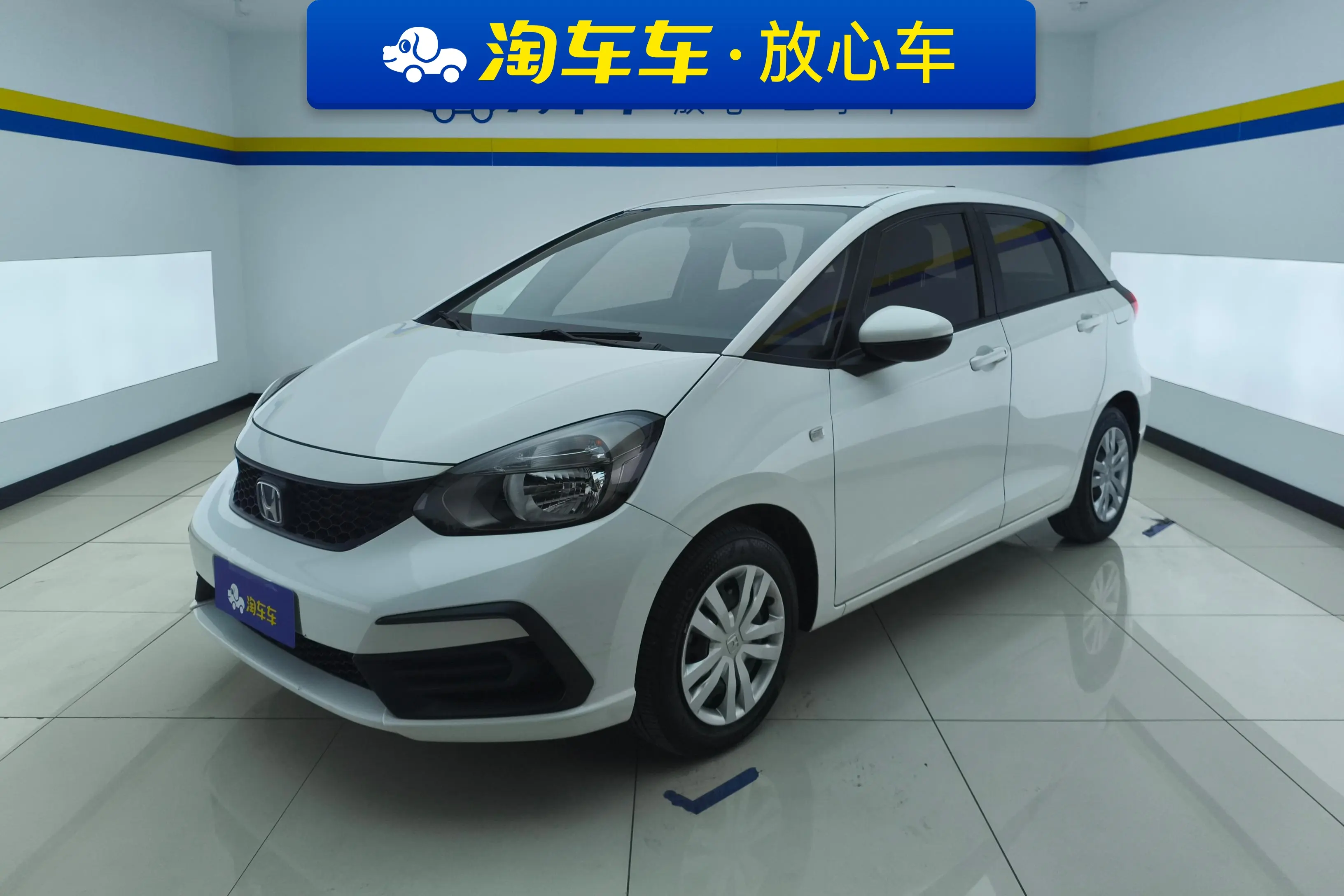 Honda Fit  из Китая