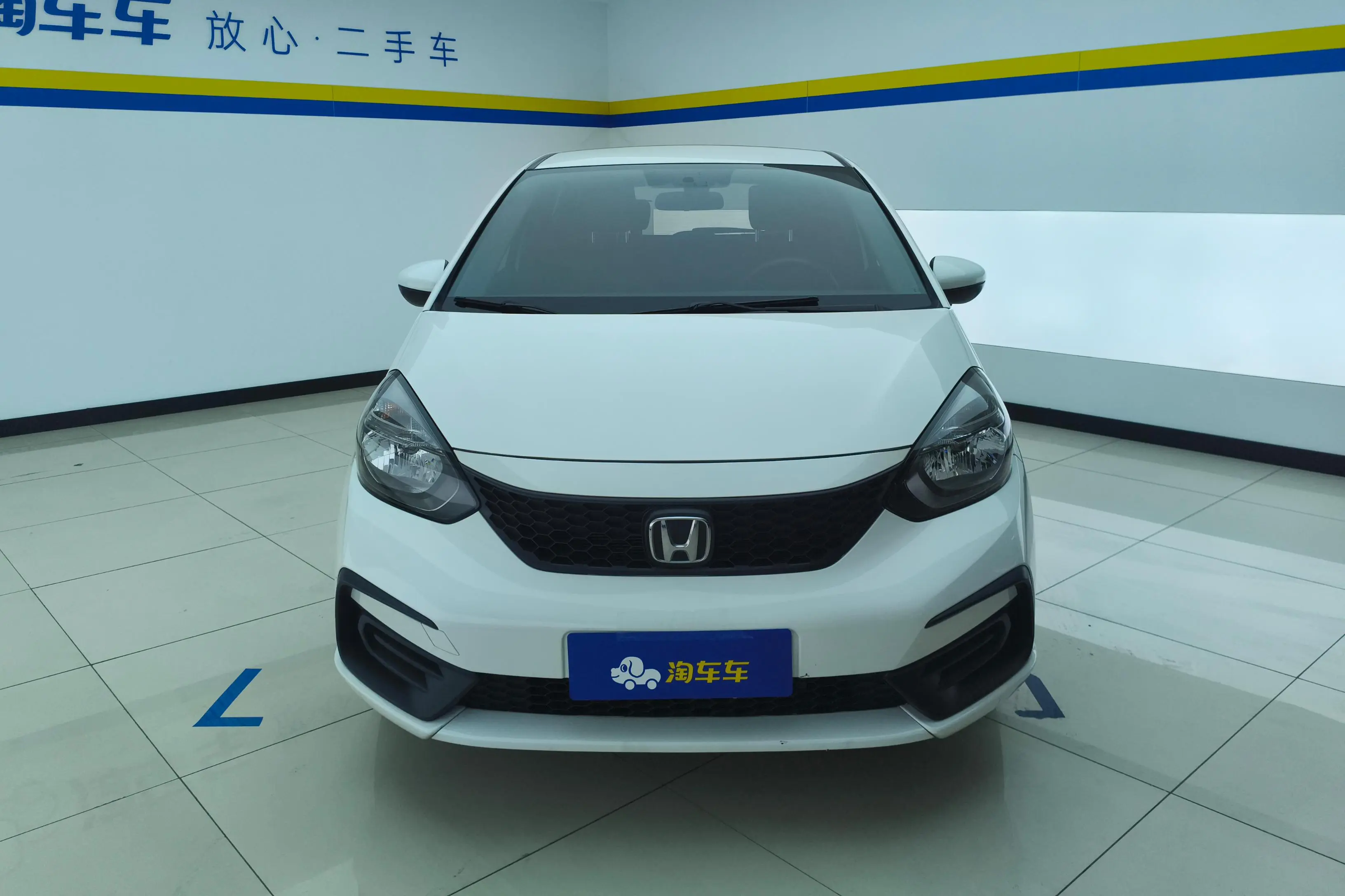 Honda Fit  из Китая